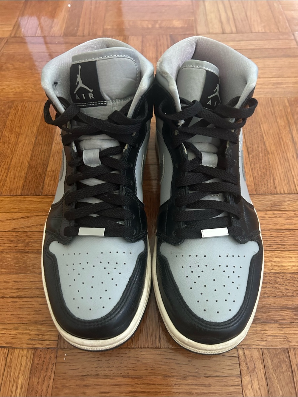 Air Jordan 1 Low - Metallic Silver & Black womens Sneakers - Picture 12 of 12